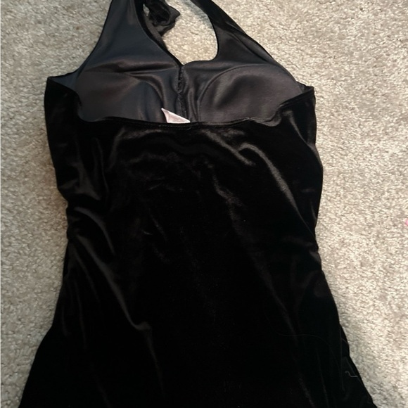 Cache Halter top - Picture 2 of 5